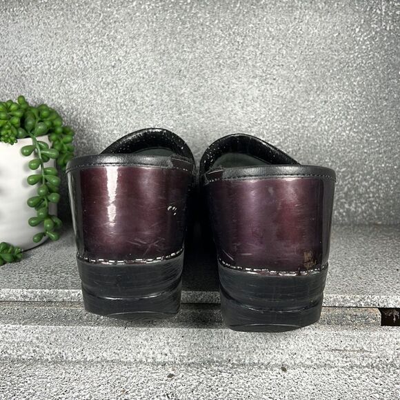 Dansko Metallic Plum Purple Professional Clogs Mules Shoes - Picture 3 of 8